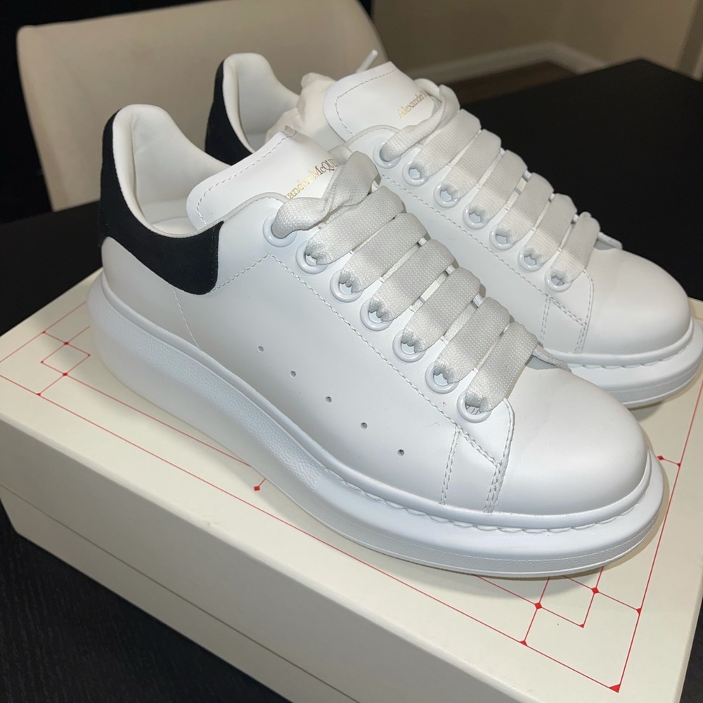 Alexander McQueen Sneakers